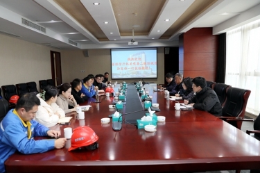 浙江省经信厅机关党委二级巡视员孙自强一行莅临9999js金沙老品牌纸业开展岁末年初安全生产督导